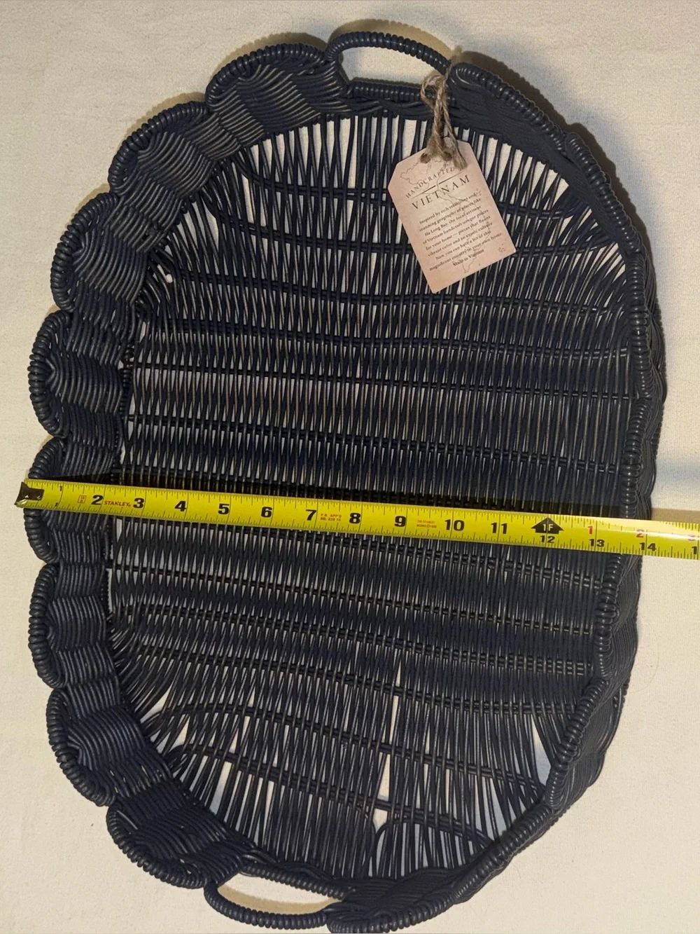 NWT MADE IN VIETNAN Woven Scalloped Edge Serving Tray - Navy Sz 14w4H 19 L